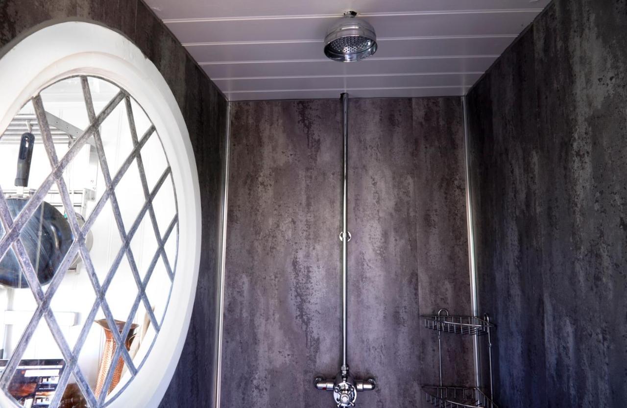 Extraordinary Huts Ltd Villa Rye Buitenkant foto