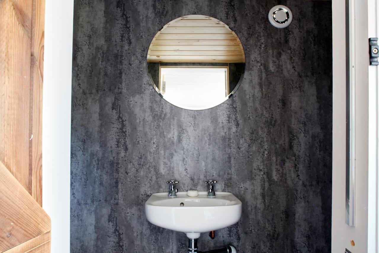 Extraordinary Huts Ltd Villa Rye Buitenkant foto